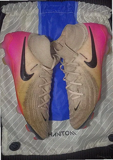 Nike Phantom Luna II Elite FG Football Boots Soccer Cleats US 8 / UK 7
