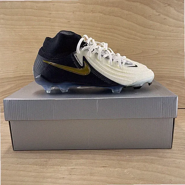 Nike Phantom Luna II ELITE FG Size 9 Womens Black Cream Gold Soccer Cleats
