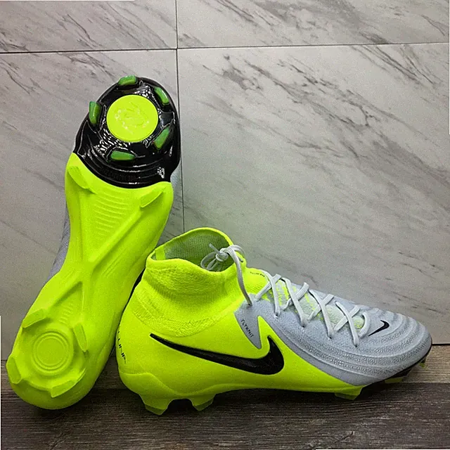Nike Phantom Luna II Pro FG Men's 9 Soccer Cleats 'Mad Voltage Pack' FJ2575-003