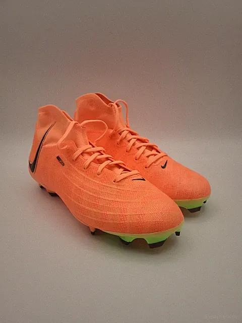 Nike Phantom Luna NU FG 'United Pack' Women's Size 4.5 Soccer Cleats FN8507-800