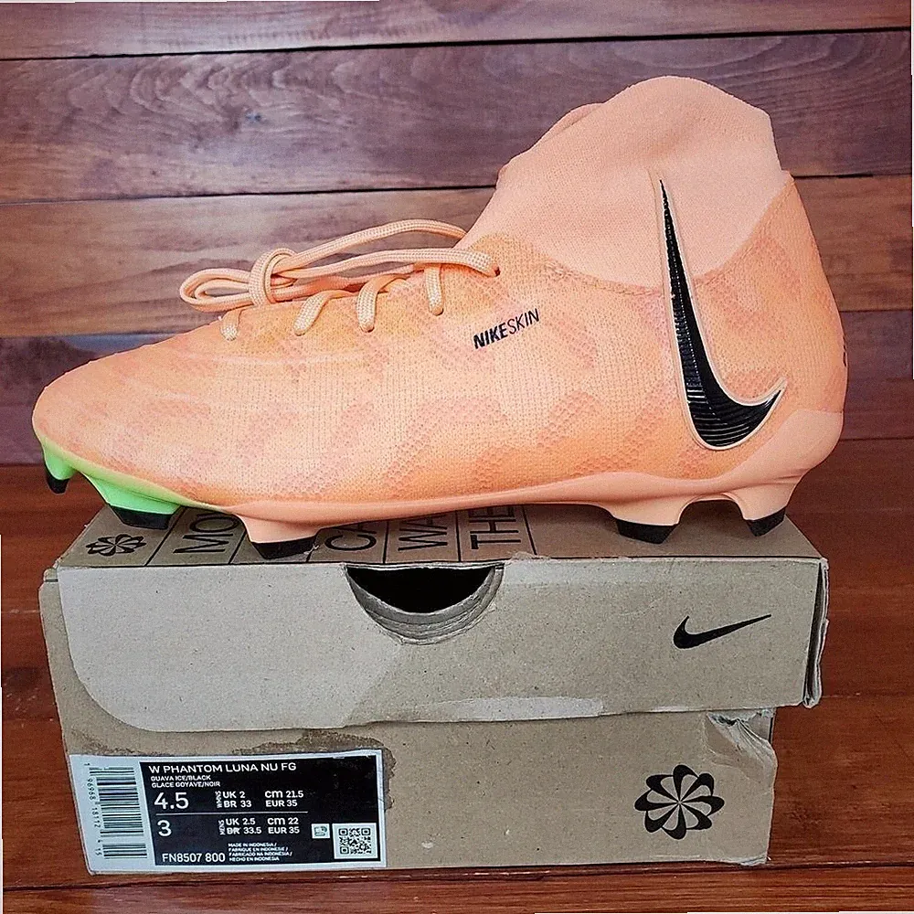 Nike Phantom Luna NU FG 'United Pack' Women Size 4.5 Soccer Cleats FN8507-800