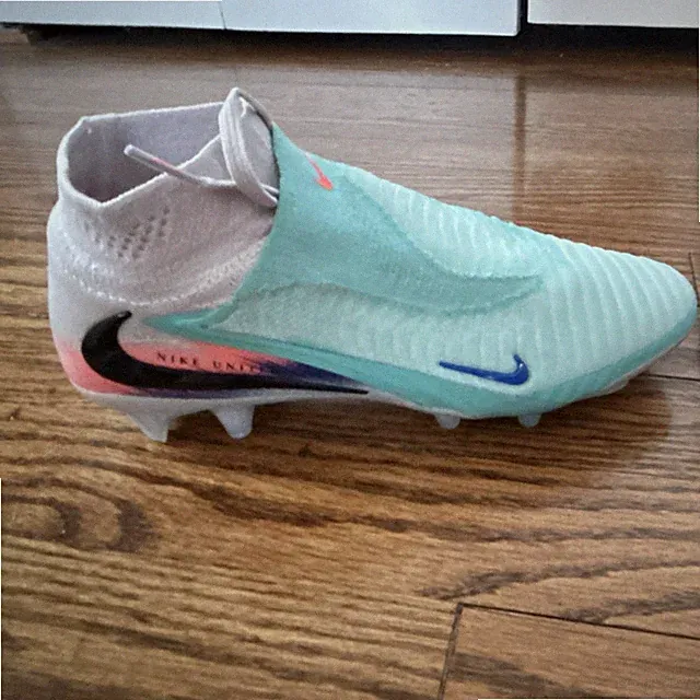 Nike Phantom United Mid Top Soccer Cleats Light Blue White Pink Lace Up