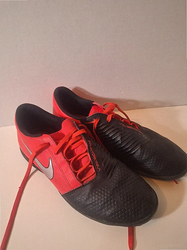 Nike Phantom Venom Academy Red Black Indoor Soccer Shoes Cleats Mens 8.5
