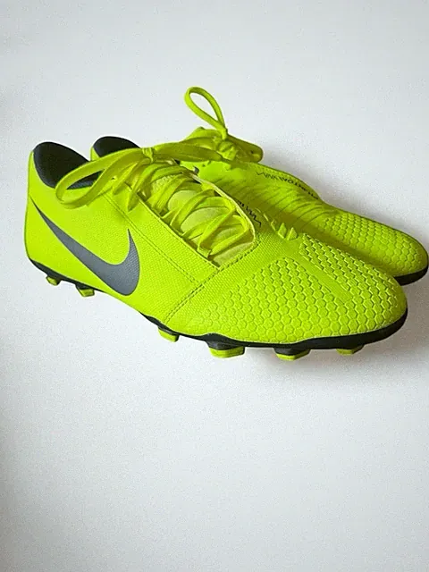 Nike Phantom Venom Club AO0577-717 Volt Obsidian Neon Soccer Cleats Men’s Sz 12