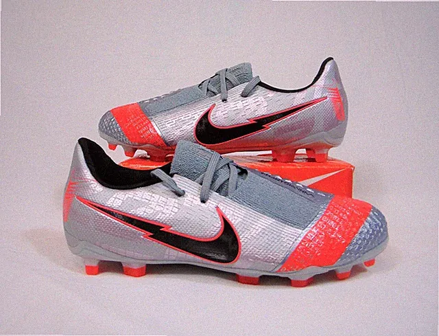 Nike Phantom Venom Elite PWR GS FG ACC Grey Soccer Cleats Sz 5.5Y NEW AO0401 906