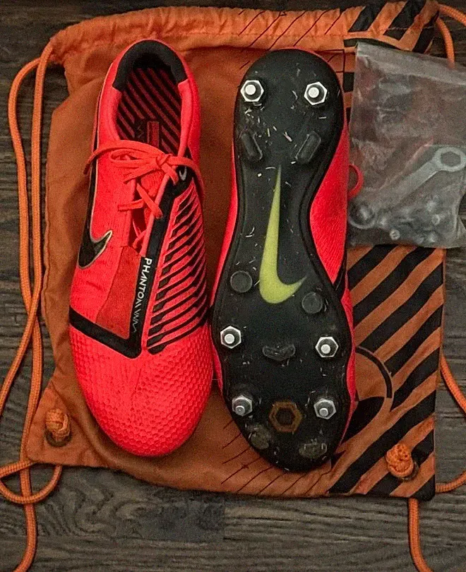 Nike Phantom Venom Elite SG-Pro ACC Bright Crimson Anti-Clog Soft Ground size 10
