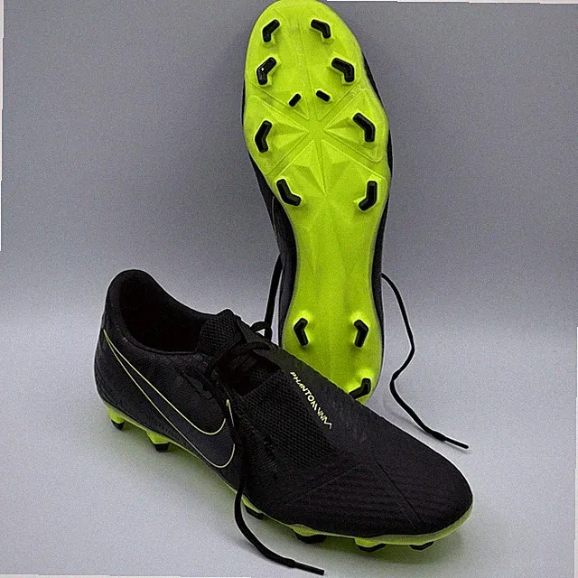 Nike Phantom Venom FG Mens Size 13 Soccer Cleats Black Volt AO0566-007
