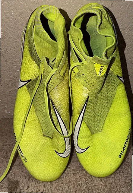 Nike Phantom Vision Elite DF SG Pro AC Cleats Volt AO3264-718 Men’s Size 10.5