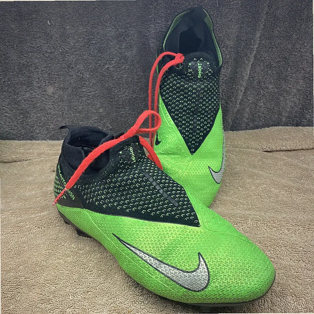 Nike Phantom Vision Ghost Green Black Youth 5Y Soccer Cleats Fly Knit
