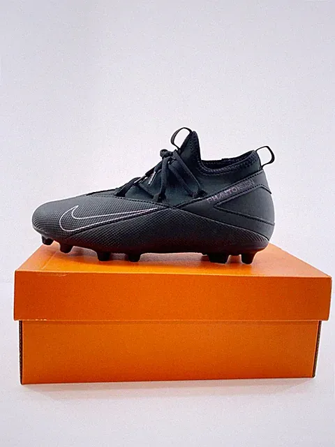 Nike Phantom Vsn 2 Club DF FG/MG Youth Soccer Cleats Size 5.5Y Black NEW