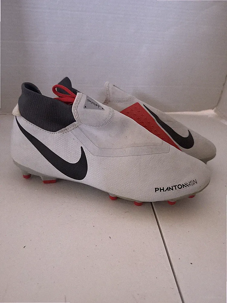 Nike Phantom VSN Academy DF SG Soccer Cleats Football Boots Sz 9 US / 8 UK