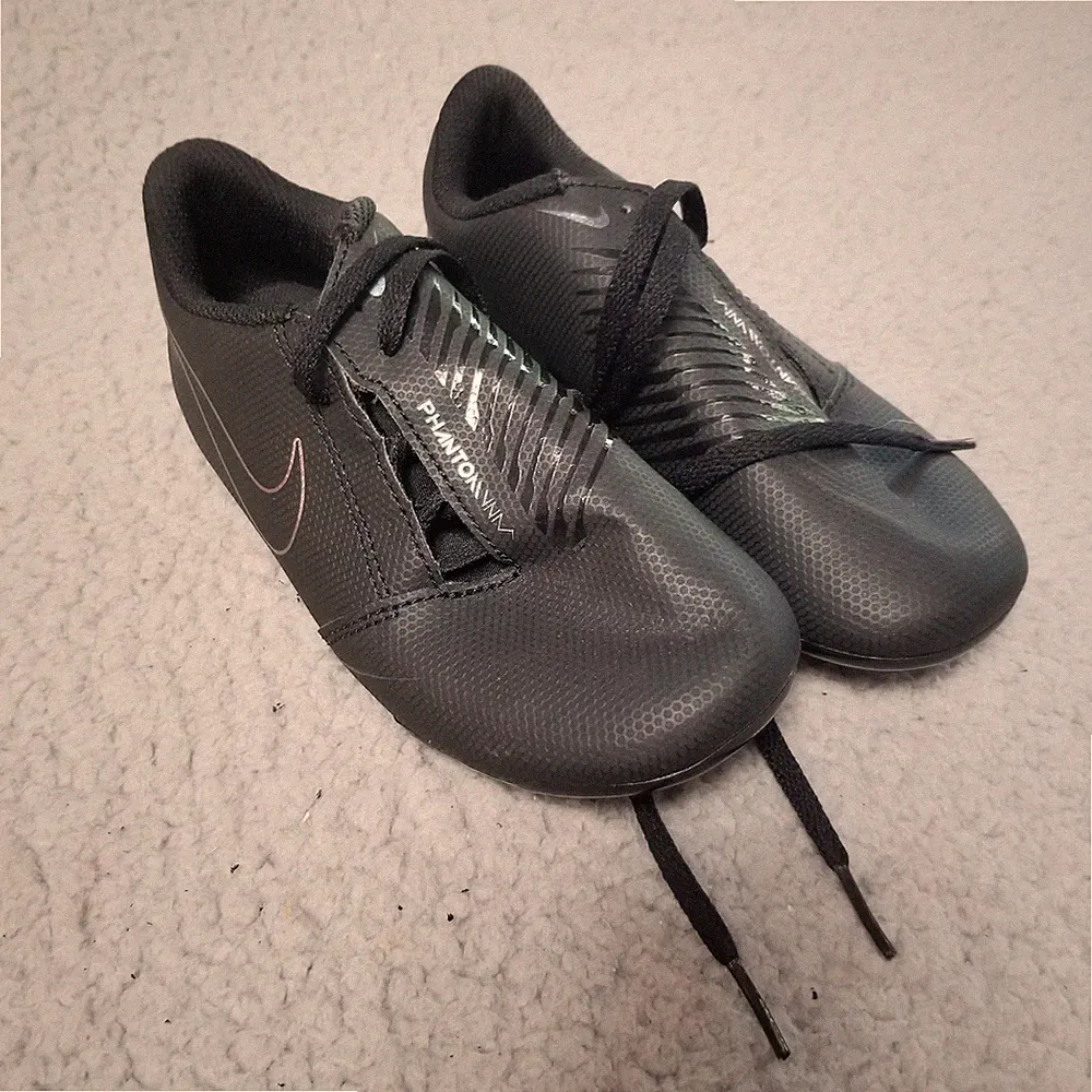 12.5 soccer cleats kids