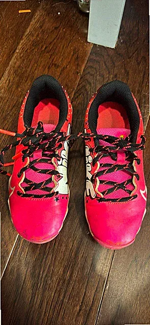 Nike Pink/Black/White cleats Unisex Kids Athletic US 13C Lace Up