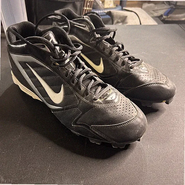 nike power channel cleats size 12 black 375765-011 Mens Great Condition