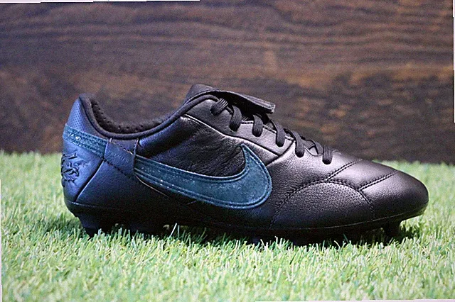 Nike Premier III FG 'Black Deep Jungle’ Cleats (HM0265-001) Men's 6.5, Women’s 8