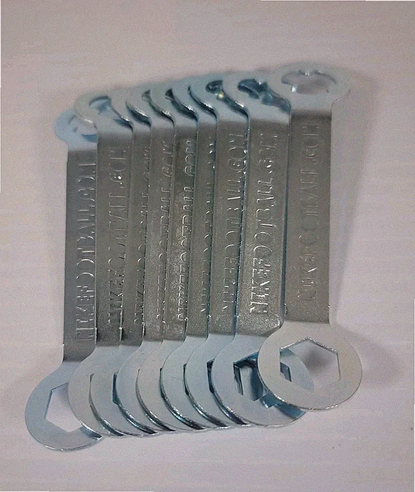 Nike SG Stud Cleat Key Wrench Tool Soft Ground Superfly Phantom Elite Soccer New