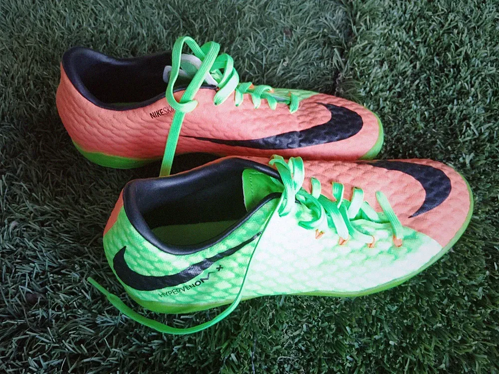 Nike Skin Hypervenom X Phelon III IC 852563-308 Indoor Soccer Cleats Youth 6