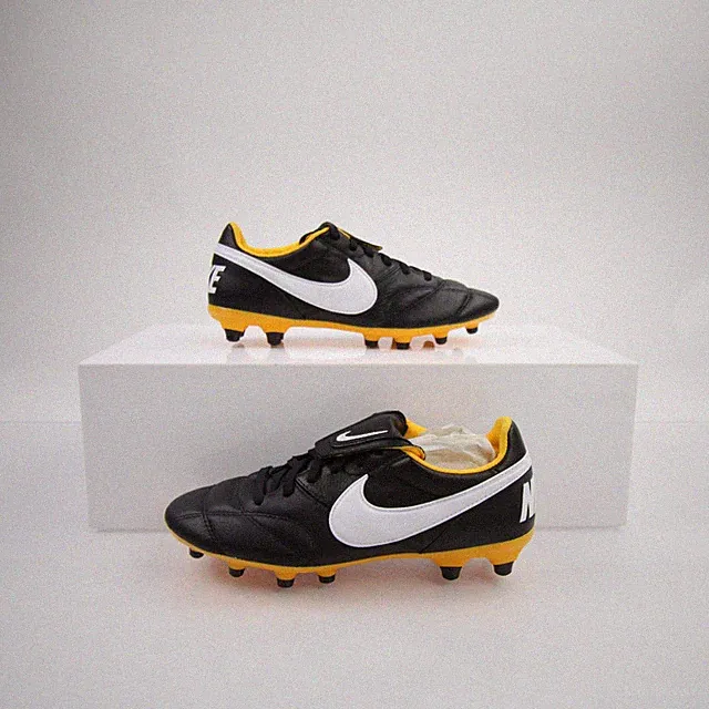 Nike Soccer Cleat Men's Black New without Box 7