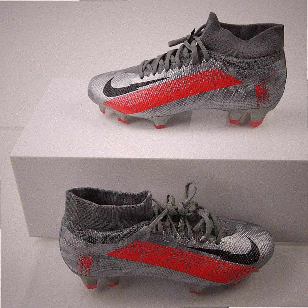 Nike Soccer Cleat Women's Silver New without Box 5
