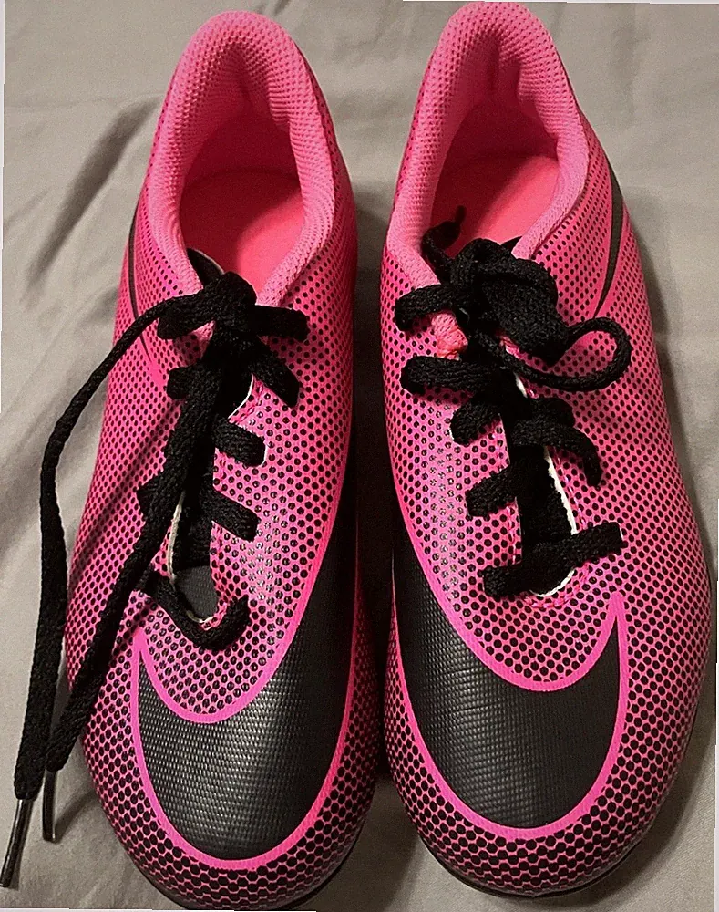 girls soccer cleats size 11
