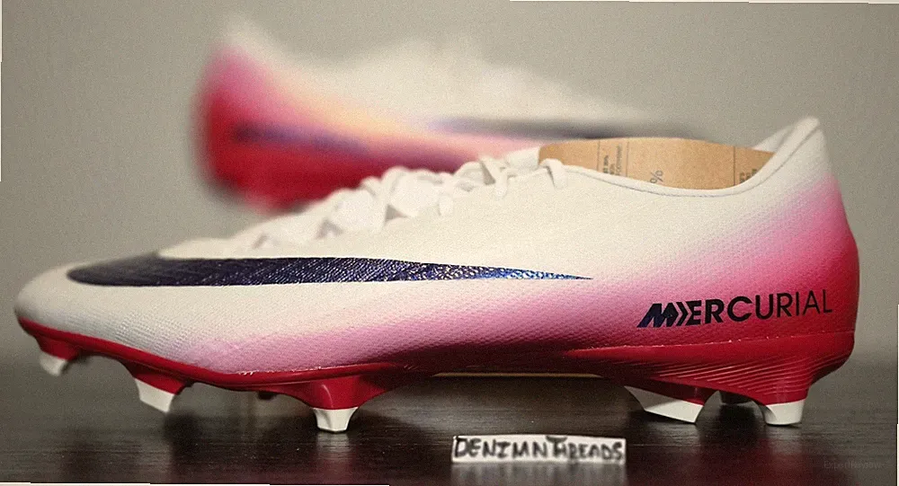 11.5 soccer cleats mens