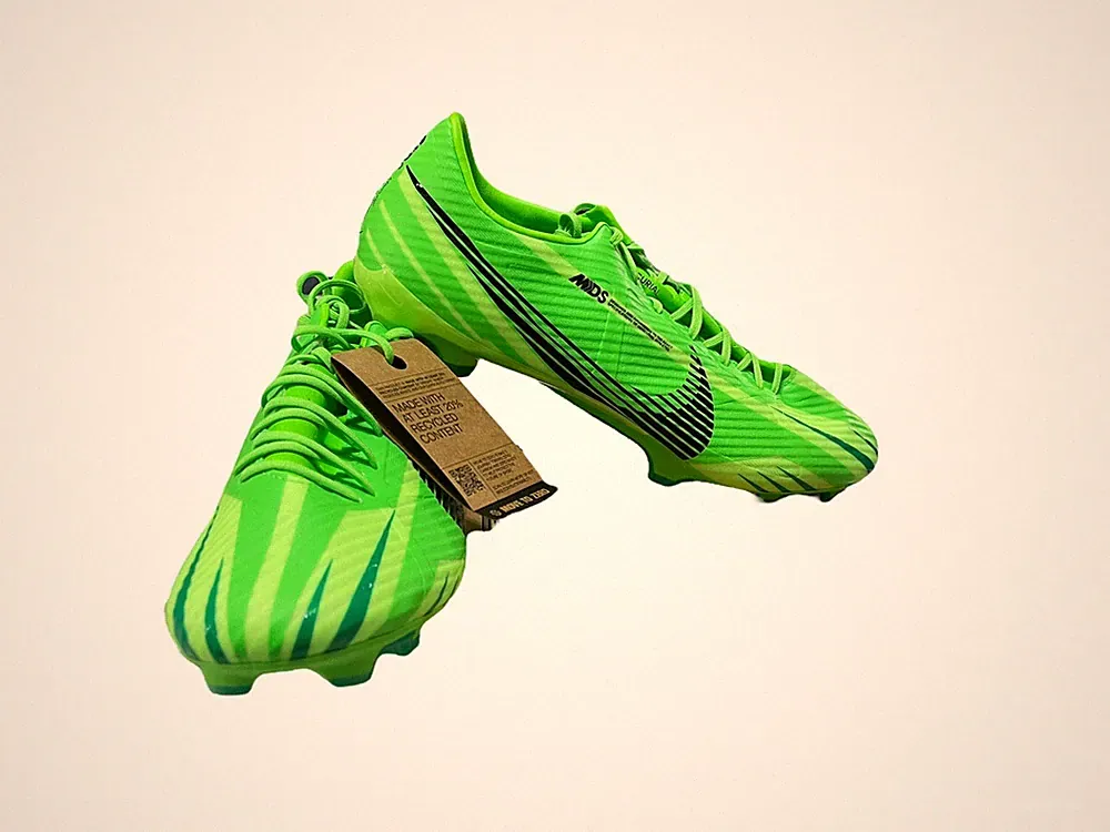 Nike Soccer Cleats Zoom Vapor 15 ACAD MDS FG/MG Men’s Size 11.5 Green NEW!!!