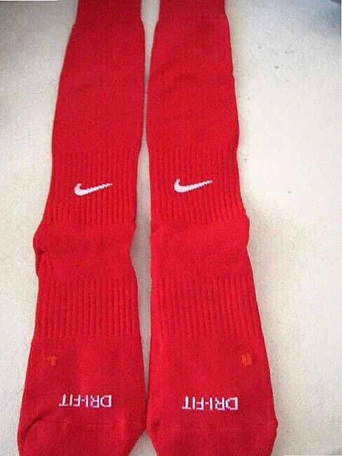 Nike Soccer Socks Medium WILL FIT 6-8 SHOES/CLEATS Men's OR Women's 6-10 RED