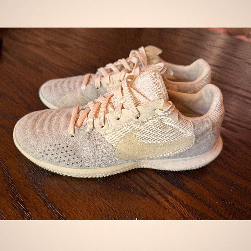 Nike Streetgato Soccer Shoes Mens 5.5 Sail White Excellent Suede DC8466-101