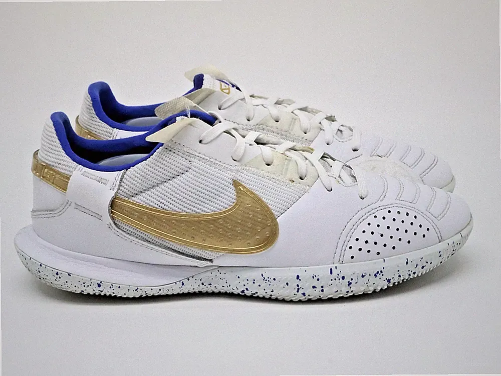 Nike Streetgato "White Royal Gold" Indoor Soccer Sneaker DC8466-174 Men's Size 7