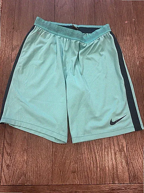 NIKE STRIKE AEROSWIFT Teal Green SOCCER SHORTS 725872-317 Men’s Medium