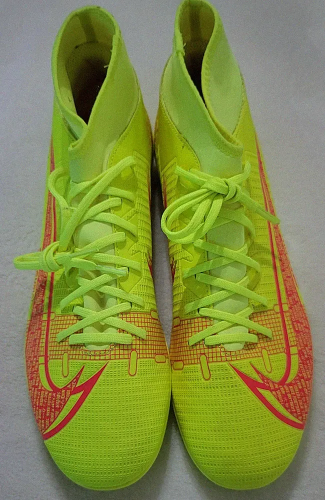 Nike Superfly 8 Club FG/MG Mens Size 11 Volt Yellow Soccer Cleats CV0852-760