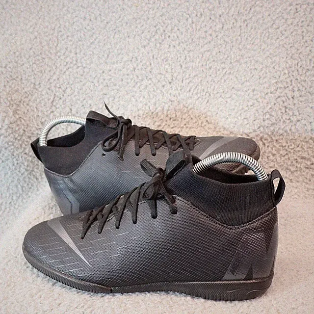 Nike Superfly Soccer Cleats Black Synthetic Leather US 6Y