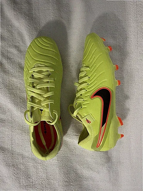 Nike Tempo Legend 10 Pro Fg Yellow Brand New Men’s Size 6.5