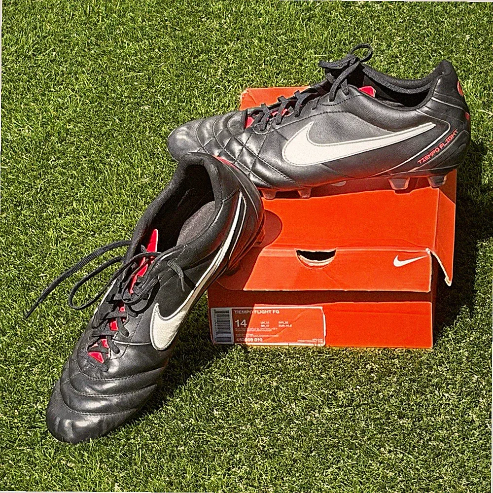 Nike Tiempo Flight FG Soccer Cleats Black White Red 453959-010 Men Size 14 MINT
