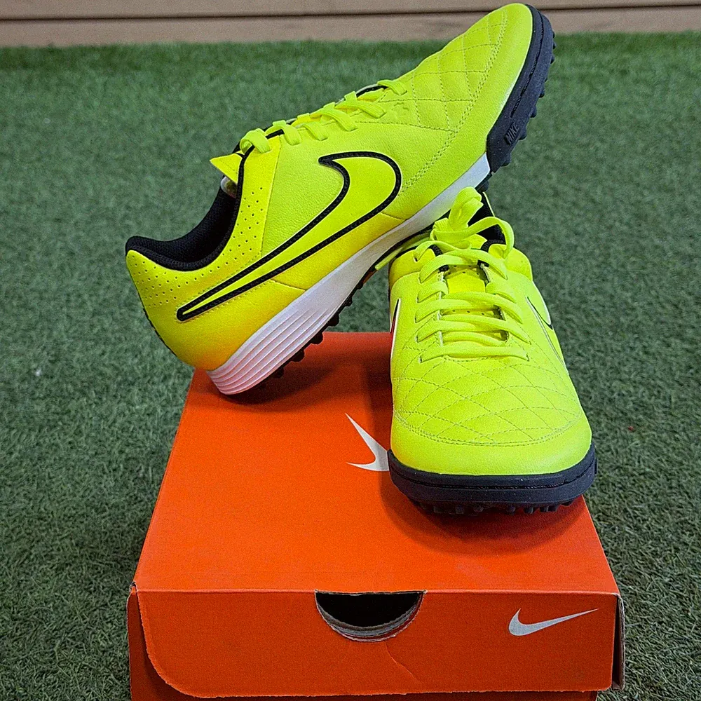 Nike Tiempo Genio TF Turf Men's Soccer Shoes Volt / Hyper Punch / Black