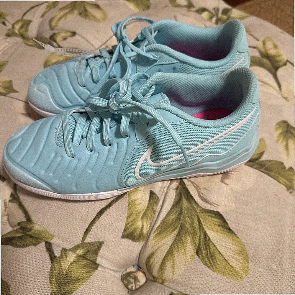 NIKE TIEMPO LEGEND 10 ACADEMY IC INDOOR SOCCER CLEATS DV4341-401 Aqua Blue New