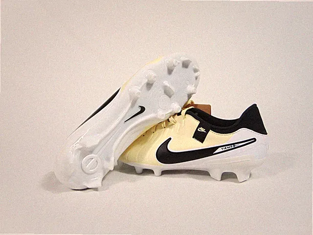Nike Tiempo Legend 10 Academy MG/FG Soccer Cleats Sz 9 NEW DV4337 700 RARE