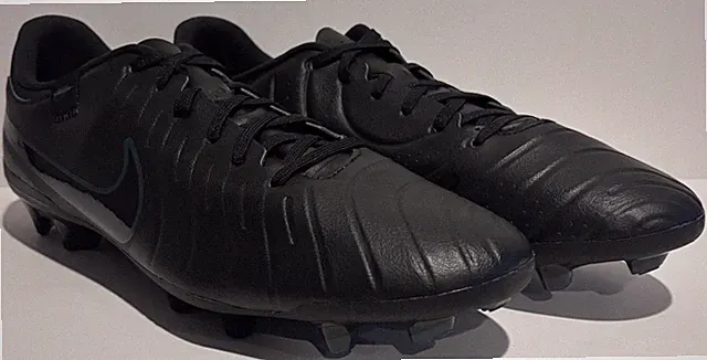 Nike Tiempo Legend 10 Academy MG Soccer Cleats Black DV4337-002 Men’s Size 12