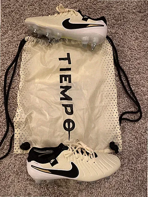 Nike Tiempo Legend 10 Ag-Pro Soccer Cleats Lemonade Gold Coin DV4330-700 Size 6