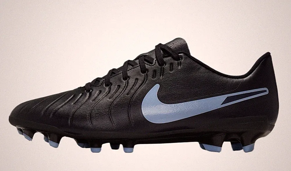 Nike Tiempo Legend 10 Club Multi-Ground Low-Top Soccer Cleats (Black/Black)