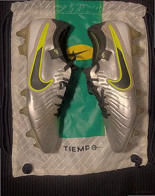 Nike Tiempo Legend 10 Elite FG Silver Volt Soccer Cleats US 10 / UK 9