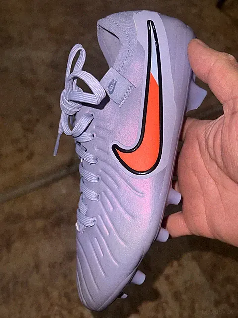 Nike Tiempo Legend 10 Elite FG soccer Cleats Gray Size men size 5.5 women 6.6