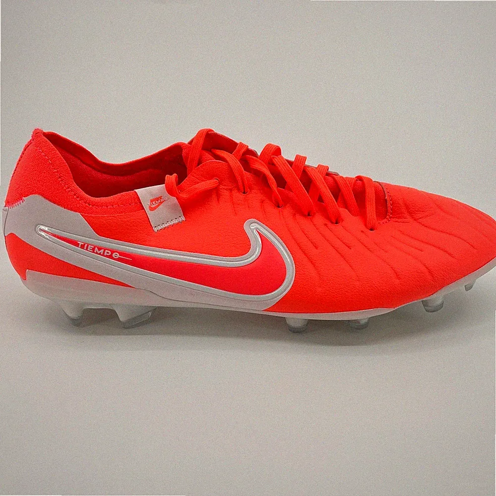 Nike Tiempo Legend 10 Pro FG Mens Size 9.5 Orange Running Outdoor Soccer Cleats
