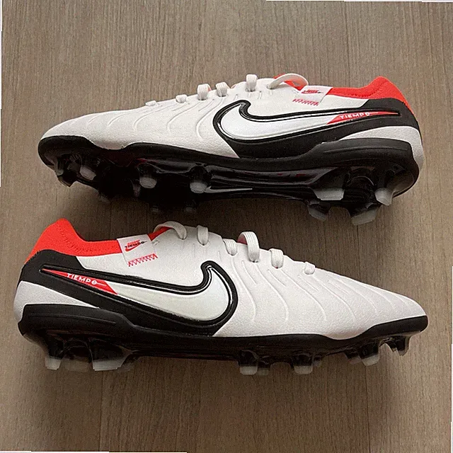 Nike Tiempo Legend 10 Pro FG White Soccer Cleat DV4333-100 Size 5.5 Men