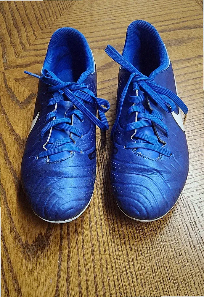 Nike Tiempo Legend 10 Pro Firm Ground Soccer Cleats Blue Kids DV4348-400 Sz 3.5Y