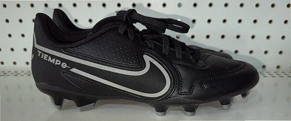 Nike Tiempo Legend 7 Club FG Mens Soccer Cleats Size 7 Black Gray DA1176-004