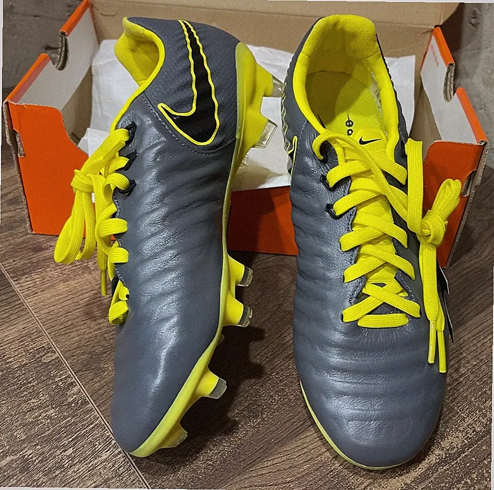 Nike Tiempo Legend 7 Pro FG Soccer Cleats Grey Leather AH7241-070 Men's Size 5.5