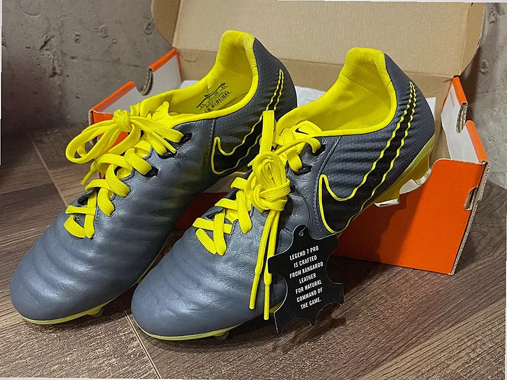 Nike Tiempo Legend 7 Pro FG Soccer Cleats Grey Leather AH7241-070 Men's Size 5.5