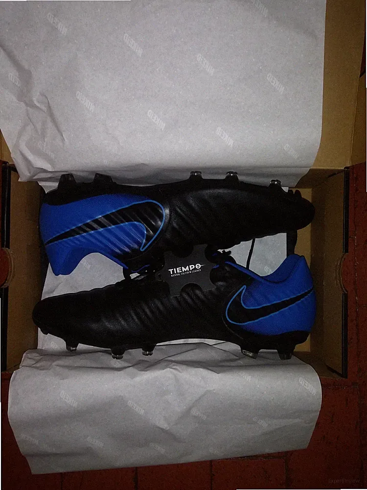 Nike Tiempo Legend 7 soccer cleats size US 14