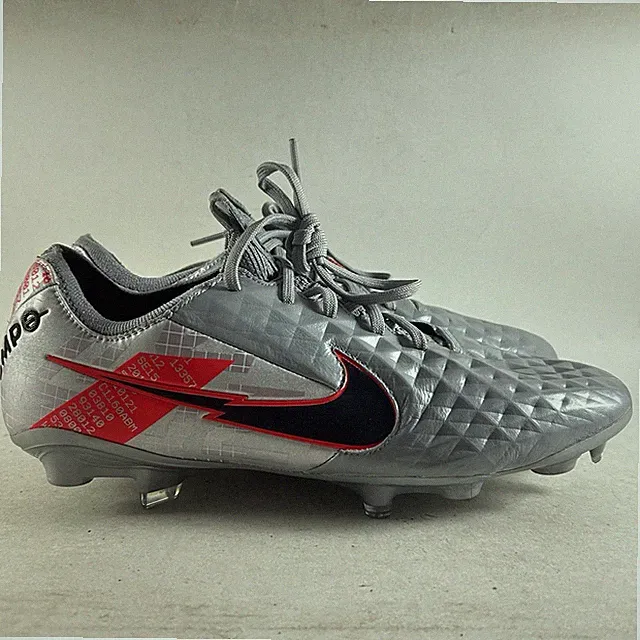 Nike Tiempo Legend 8 Elite SG Soccer Cleats Grey Size Mens 7 CW0598-907
